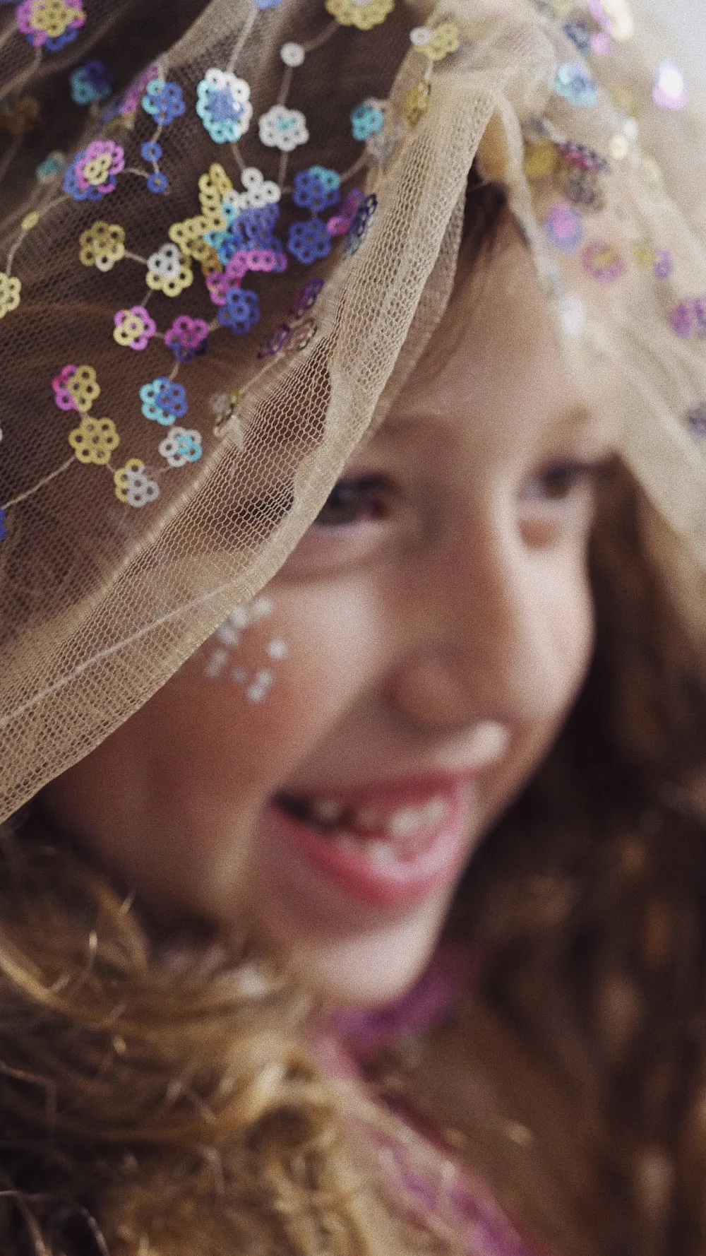 Best Ratatam La cape brodée à sequins – Multicolore